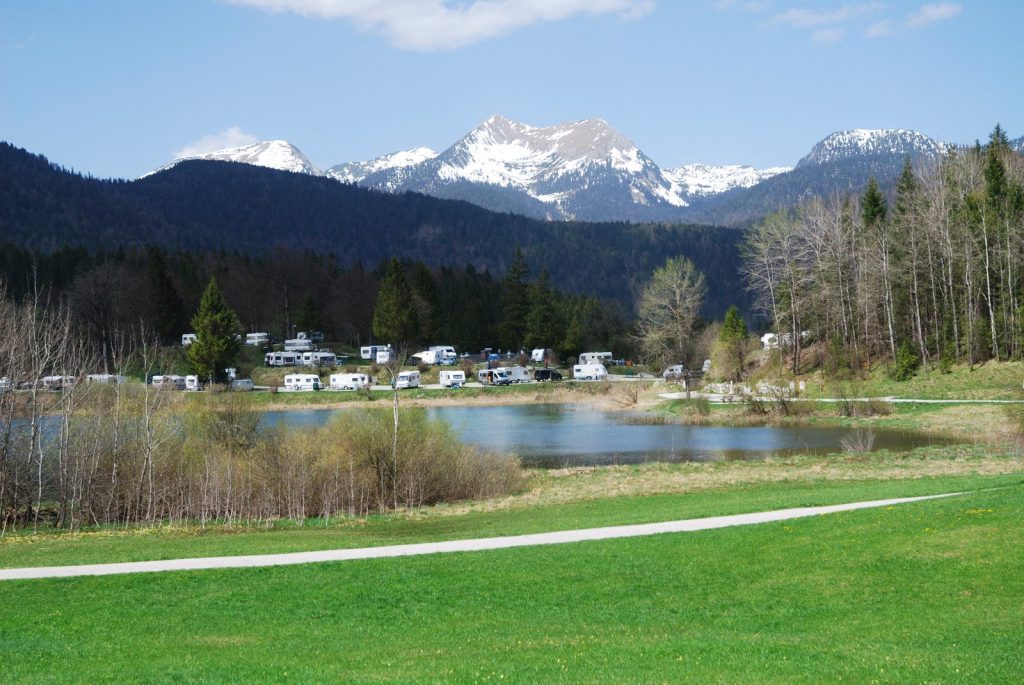 Campground-Lake